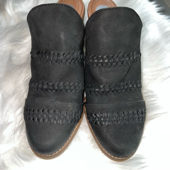 Journee Leather Huntly Black Bootie slides W/ Blocked Heels Sz 9 - Picture 3 of 12